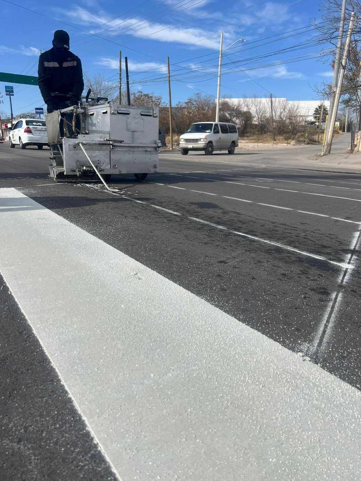 Aplicación de pintura termoplastica